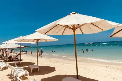 Image de Spacious Beachfront Eco-Chic 8-Bedroom Villa with Ac – Paradise in Cartagena