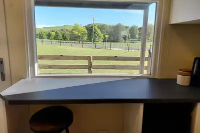 Image de Calf Cottage: bike tracks, wineries & relax in rural location. Napier 15 mins