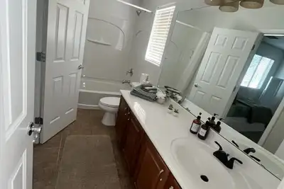 Image de Cozy 4bd3ba Pool/FirePit/Bbq House in Maricopa