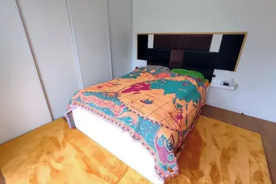 Image de Appartement avec terrasse et jardin privé