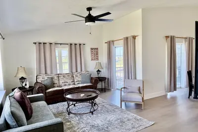 Image de Deluxe Condo at Roland Martin Marina & Resort