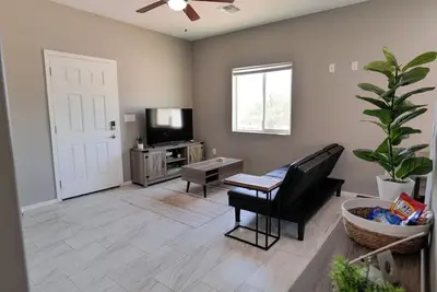 Image de Casa Moderna Tucson 10 Minutes to Great Food and Shopping!