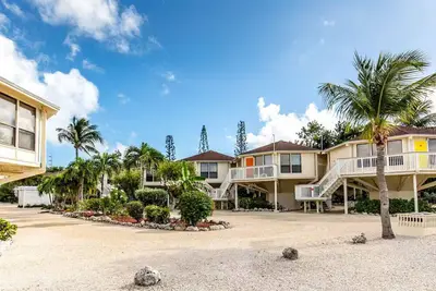 Image de The Reef at Marathon Resort - Charming 2-bedroom villa in Marathon with Ac