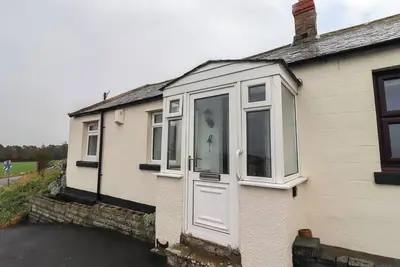 Image de 1 Sunny Brae, romantic, character holiday cottage in Embleton