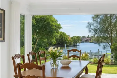 Image de Creekside Manor - Spacious | Nature & Serenity