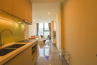 Image de Modern 2br Apartment • Icon40 Hạ Long • Stunning City Skyline View