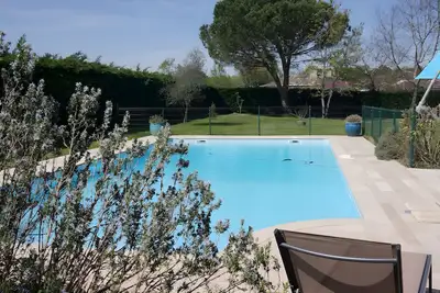 Image de Gîte avec piscine la petite gironde