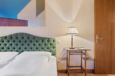 Image de StMoritz Center Vintage Terrace 180 full lake view