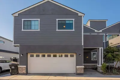 Image de Cozy 4 bedroom home in Phoenix, in gated community!