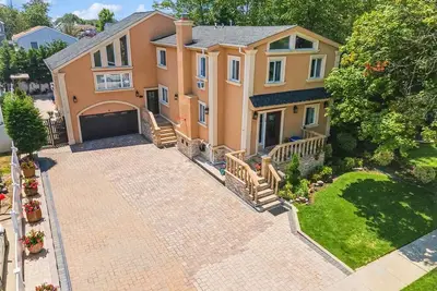 Image de Modern Luxe Hideaway 15 Min to Jfk & 35 Min to the Heart of Nyc