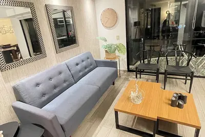 Image de Duplex apartment in Las Condes, in front of subway, 10 min from clinics and malls. Parcking