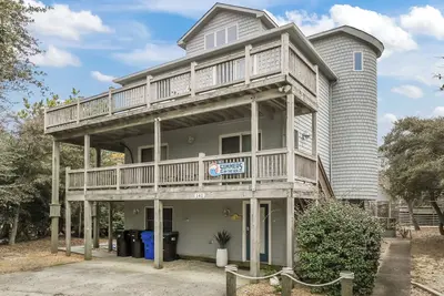 Image de 3946 - Summers by the Sea: Spacious 6br ocean view home in Duck, Nc, perfect for families!