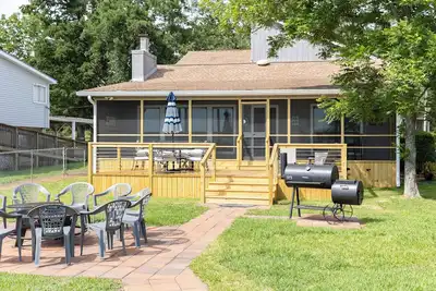 Image de 4-bedroom Lake Getaway in fabulous Livingston