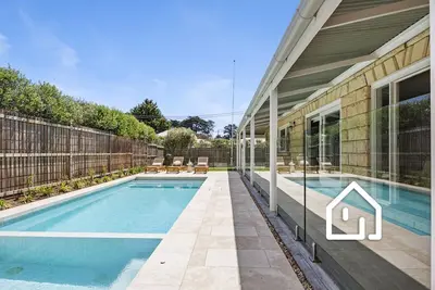 Image de Limestone Lodge - Pool & Spa Retreat