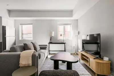 Blueground | Telegraph, rooftop, nr Uc Berkeley