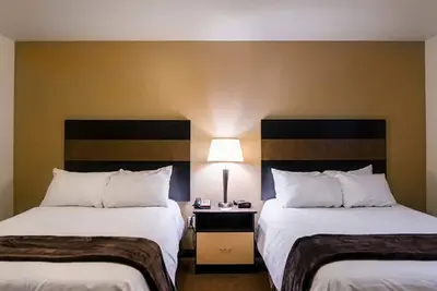 Image de Extra Space, Extra Fun – 2 Full Beds Suite Perfect for Families & Weekend Escape