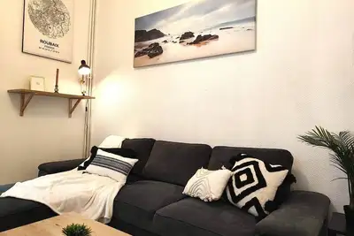 Image de Roubaisienne: 5 ch dont 1 Ch  et Sdb au Rdc