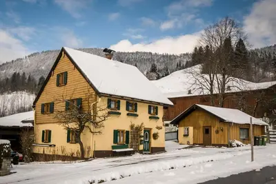 Image de Romantikhaus zum Dachsteinblick - vacation home, shower, Wc, 2 bedrooms