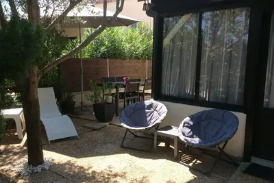 Image de Villa St Cyprien Plage, proche mer, bien équipée, piscine. Idéale en famille!