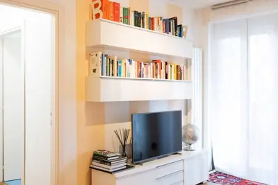 Image de Spacious and cosy two-room flat in the Bicocca area