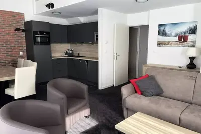 Image de 3 Pièces pour 10 Personnes