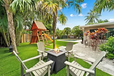 Image de Sunset Lane by Rove Travel | Home w/Pool