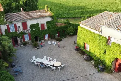 Image de Wine Domaine with 4 gites and large private pool, games barn & petanque court