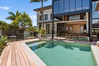 Image de Ebony Escape -  Casuarina