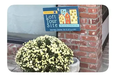 Image de Enchanting Historic Spa Loft. 3rd story private deck/jetted tub/Heart of Madison