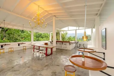 Image de Hebron Gardens House