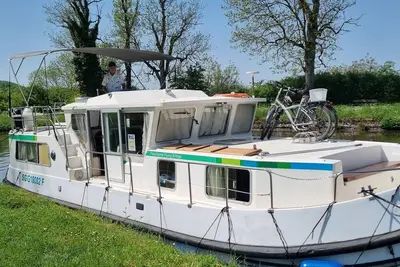 Image de Nuit insolite à bord de notre pénichette