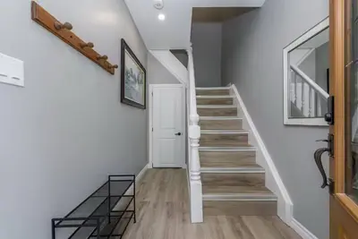 Image de Luxury Farmhouse  in the heart of Barrie