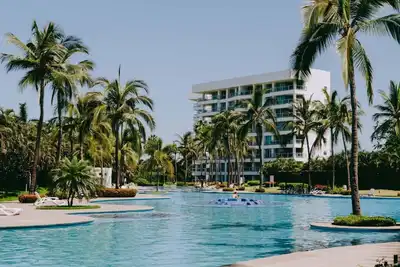 Image de Serene Seibal Stay w/ Vidanta Platinum Access