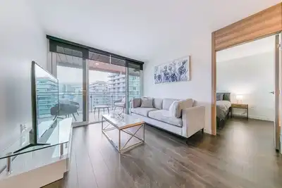 Image de D51 - Amazing 2 bedroom in Olympic Village