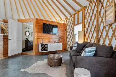Image de Shenandoah Valley Yurt