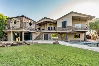 Image de Casa Mesa Large home on the lake!