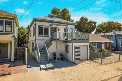 Image de 2 Mi to San Francisco Bay: Family Home w/ Decks!