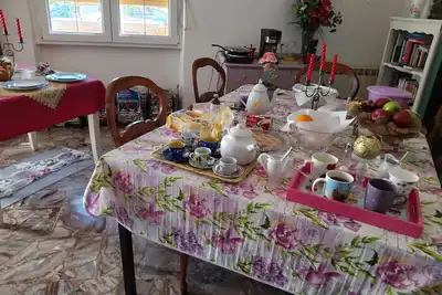 Image de Elegant rooming house with all facilities, 4 beds, breakfast included.