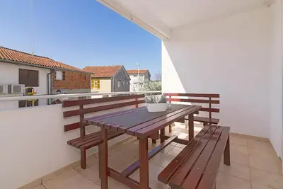 Image de Superbe appartement à Pirovac avec Wi-Fi