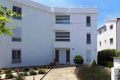 Image de Appartement magnifique à Pirovac avec vue sur le lac