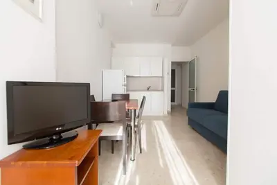 Image de Two-room seafront apartment with balcony