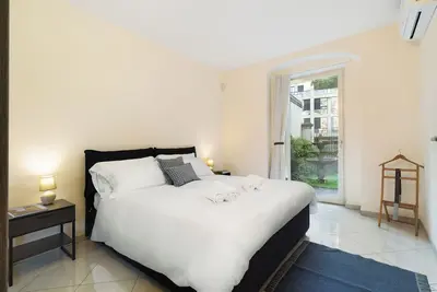 Image de [Two-room Central] Outdoor Space - Station 5'