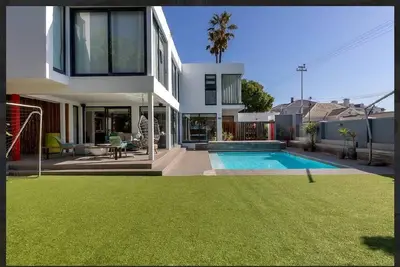 Image de Stylish Family Retreat in the Heart of Fresnaye-Jgm Property Rental