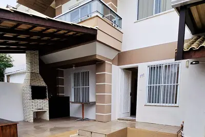 Image de Spectacular house with jacuzzi in Bombas, 50 meters from the beach.