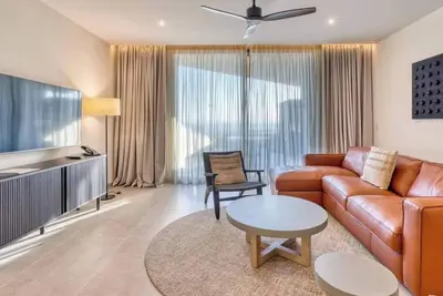 Image de Rabat Bliss: Modern 2-Bedroom with Terrace Views!