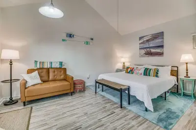 Image de Cozy Studio Nook for 2  East Hill Pensacola