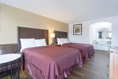 Image de San Augustine: Clean 2 Full Beds Non-Smoking Room.