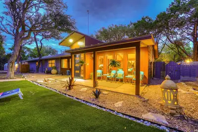 Image de Casa Terracotta | Hot Tub, Game Room & Pool Escape