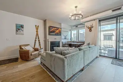 Image de Whitefish Loft, Downtown Condo for 6