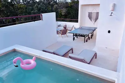 Image de 2bd Luxury House with Rooftop and Private Pool